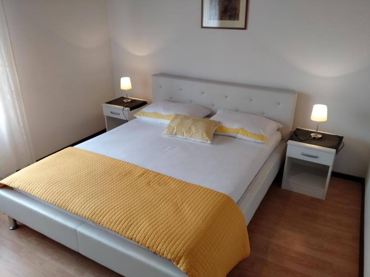 Apartman Avsec Krk Town Zewnętrze zdjęcie
